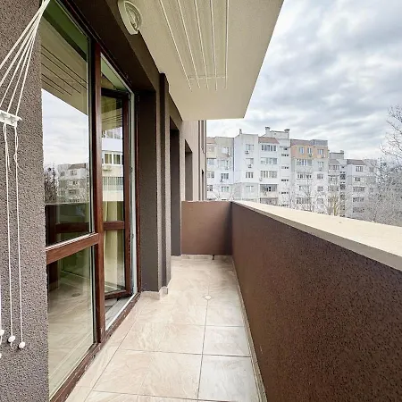 Apartment Modern Nest - Free Parking Varna