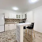Modern Nest - Free Parking Апартаменты Варна