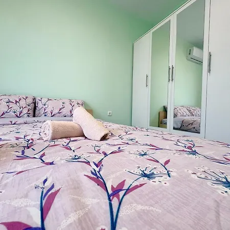 Modern Nest - Free Parking Apartament